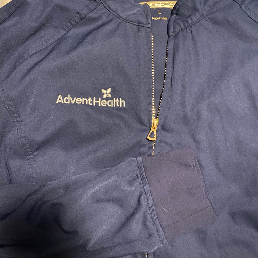 Adventhealth RN women’s large jacket